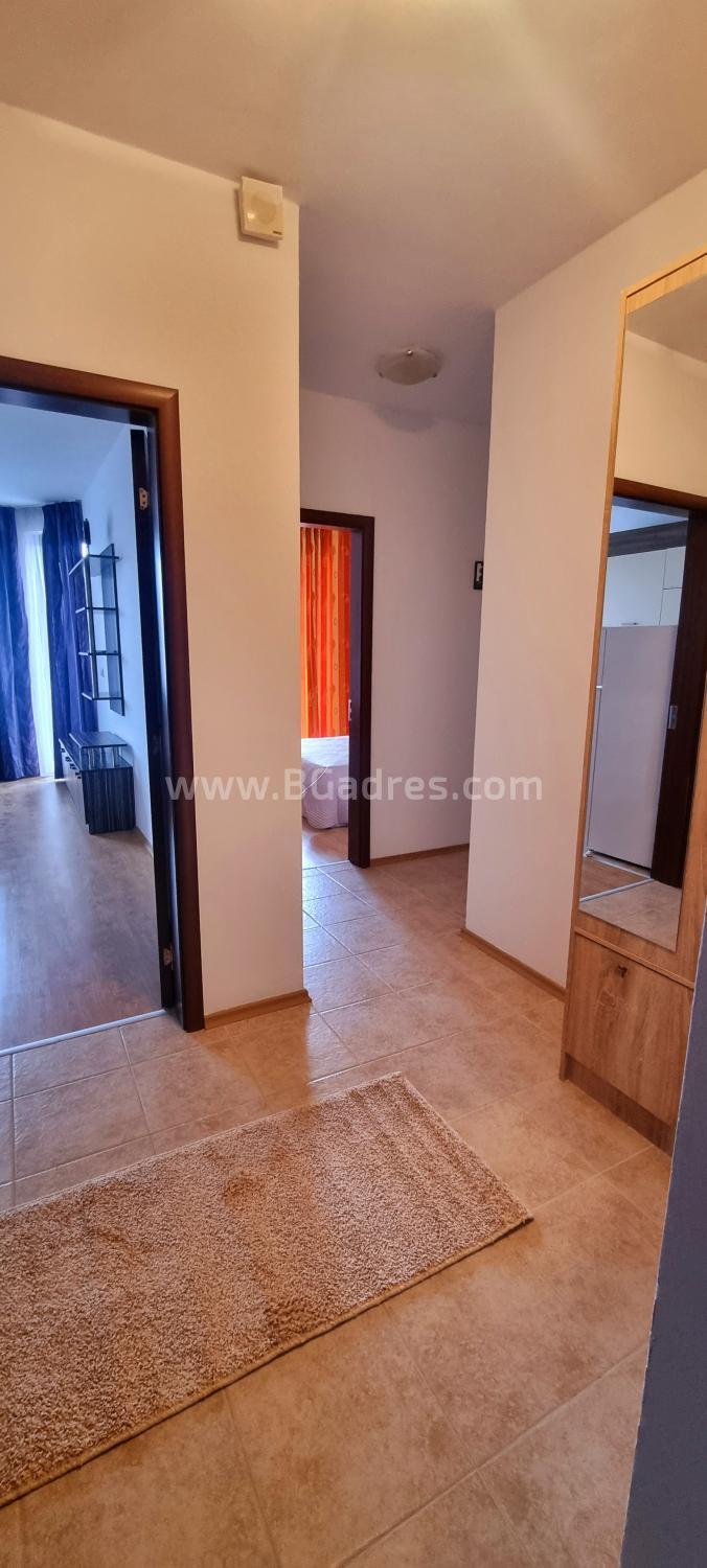 Трехкомнатная квартира в комплексе Аполлон 8 І №3369