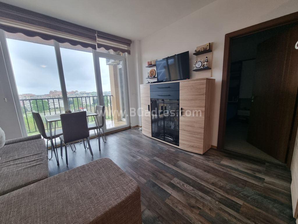 Недорогая двухкомнатная квартира на море І №3571