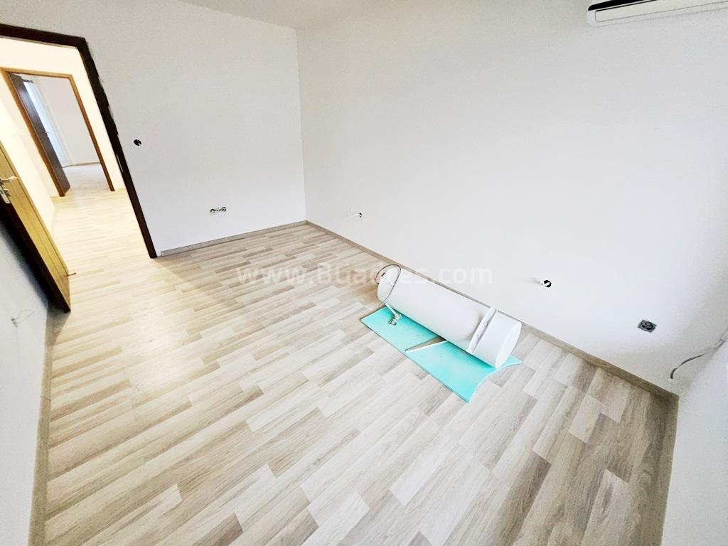 Квартира в жилом доме в Несебре І №3979