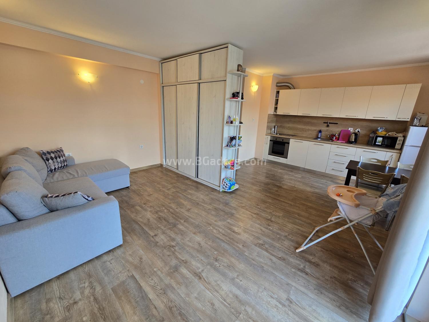 Квартира с низкой таксой в Равде І №4322