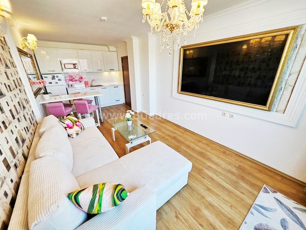Apartment with a big terrace in the Sweet Homes 5 complex І №4349