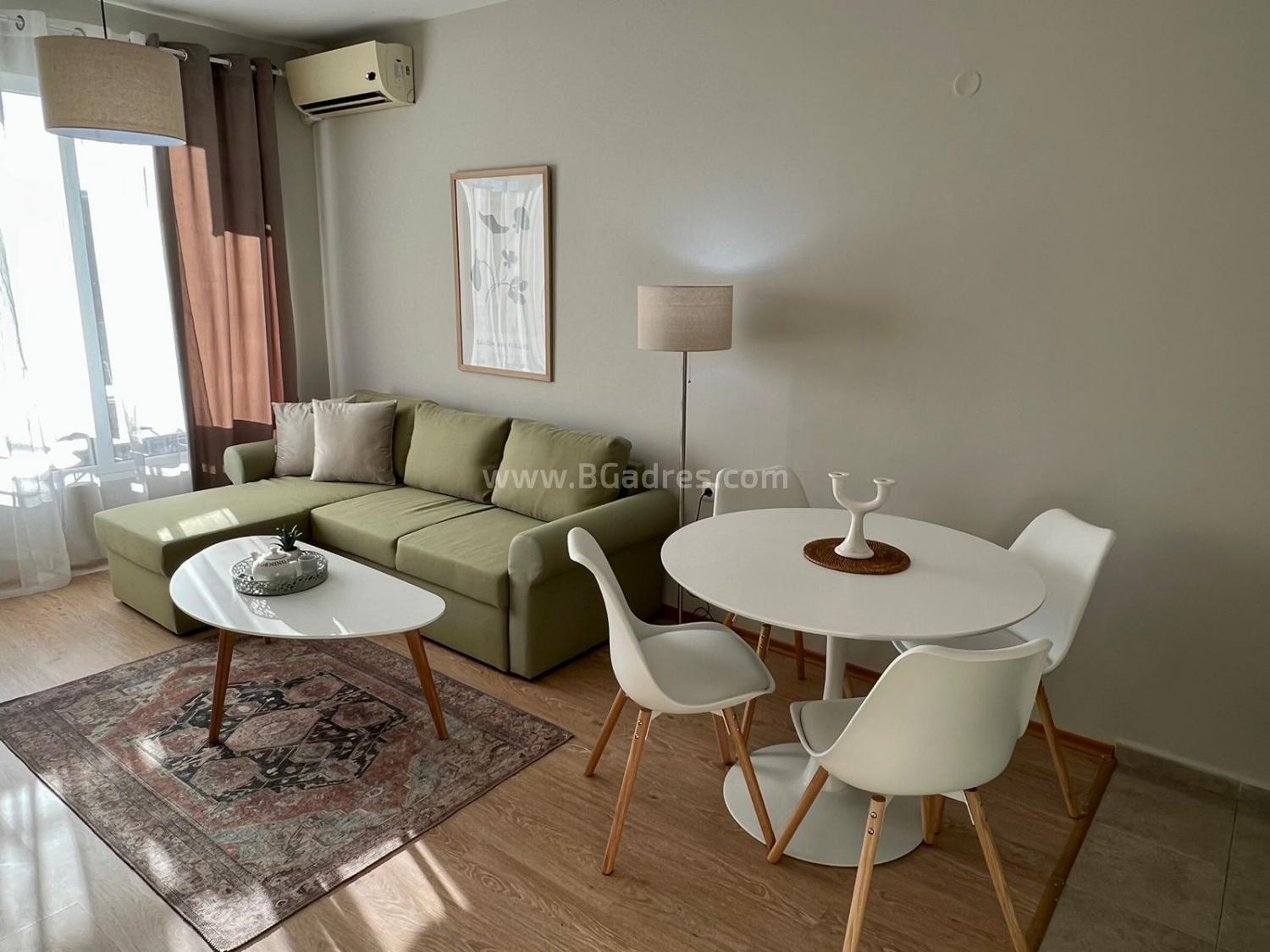 One bedroom apartment on the seaside at a bargain price І №3219