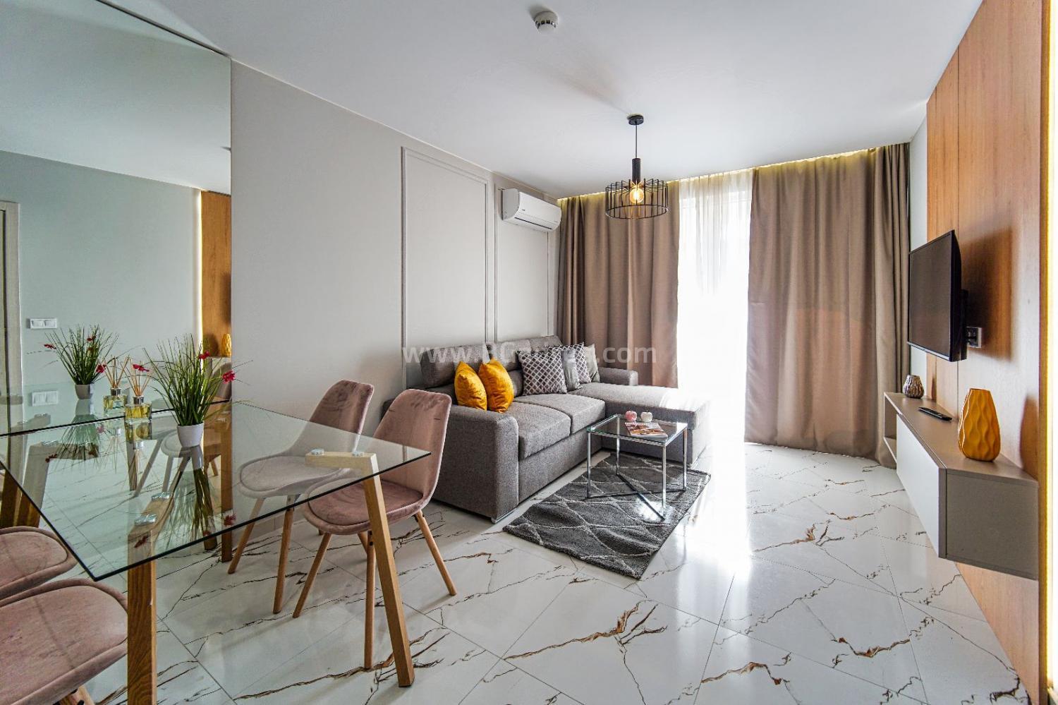 Тристаен апартамент в нов комплекс І №2934