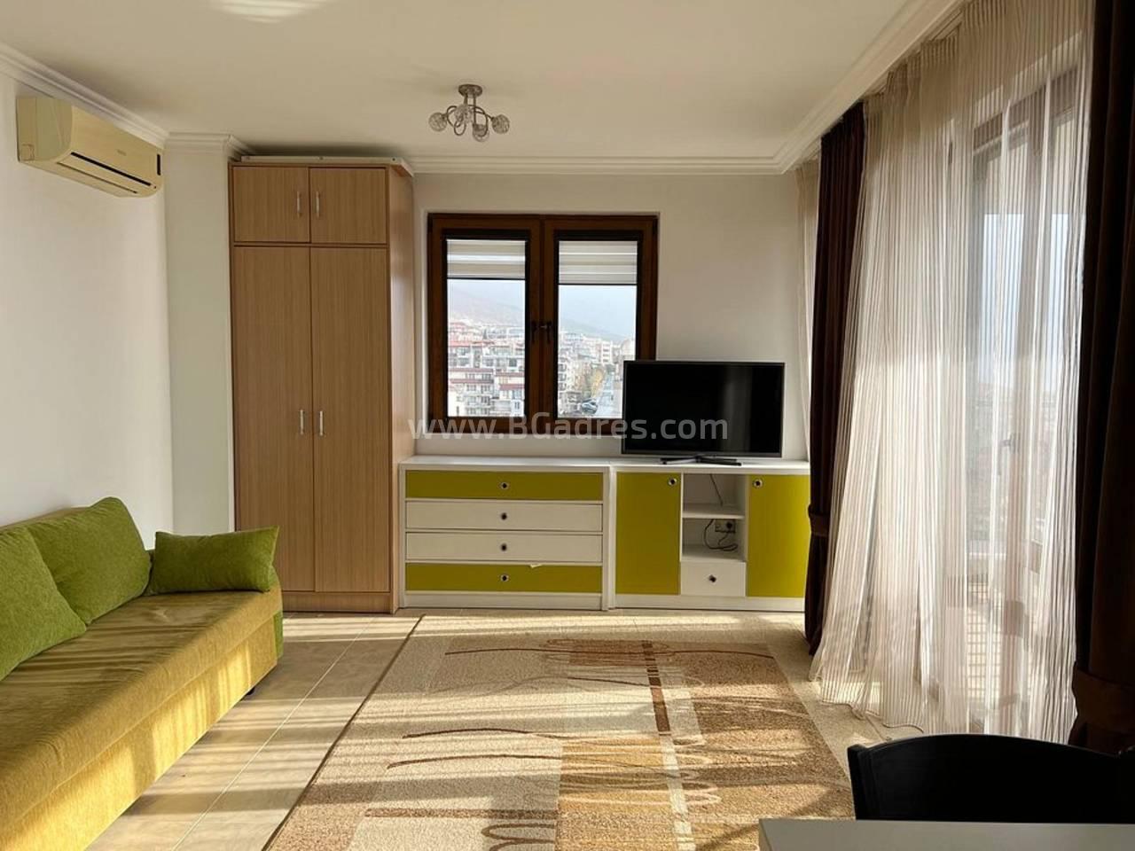 Two bedroom apartment with sea view І №2962