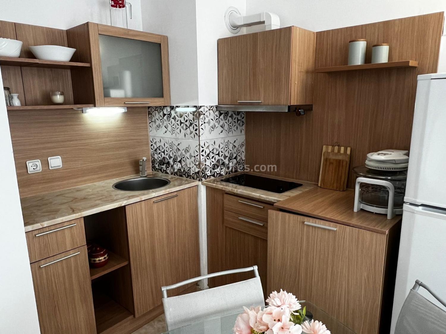 Renovated apartment in St. Vlas І №3600