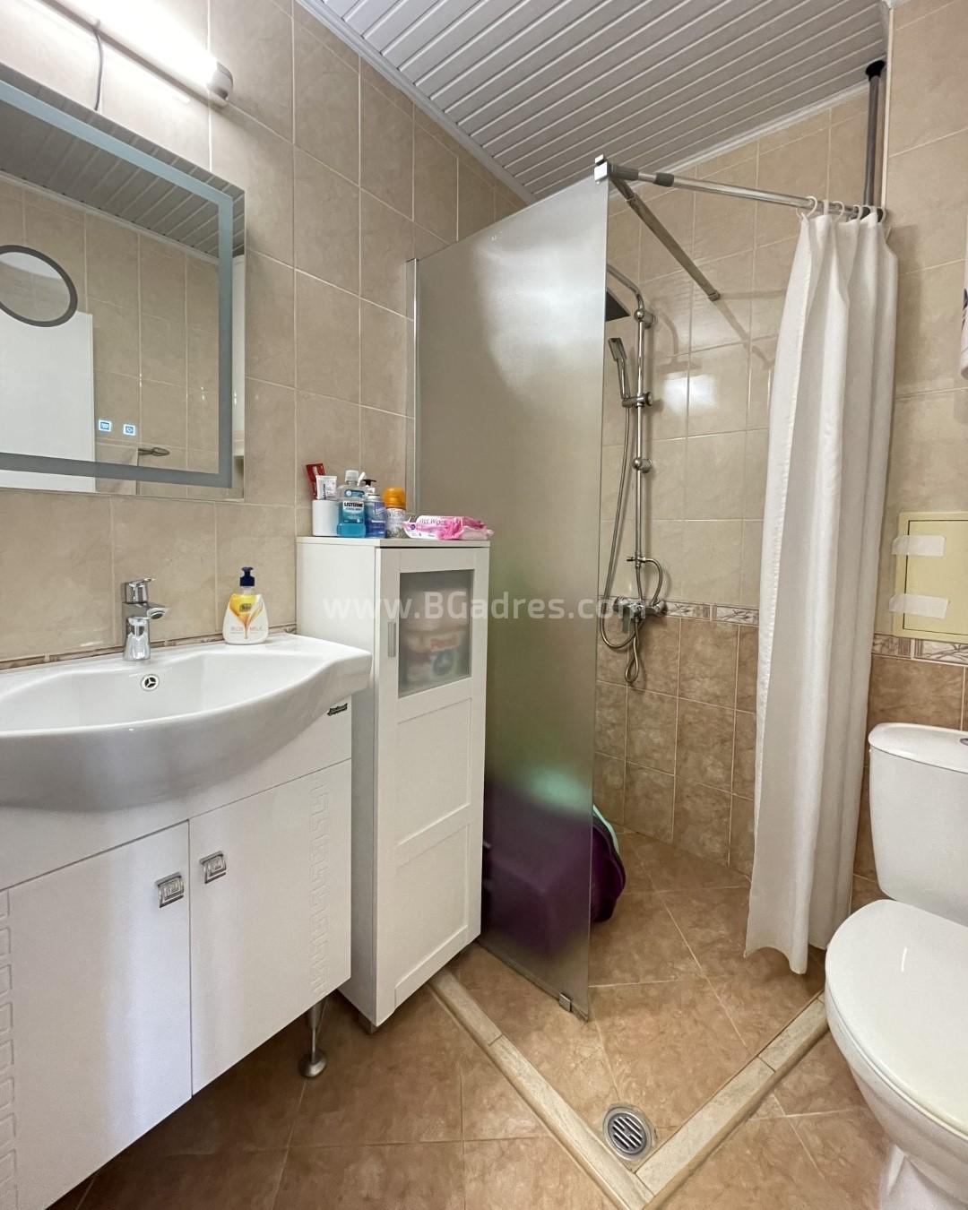 Изгоден тристаен апартамент до морето І №3450