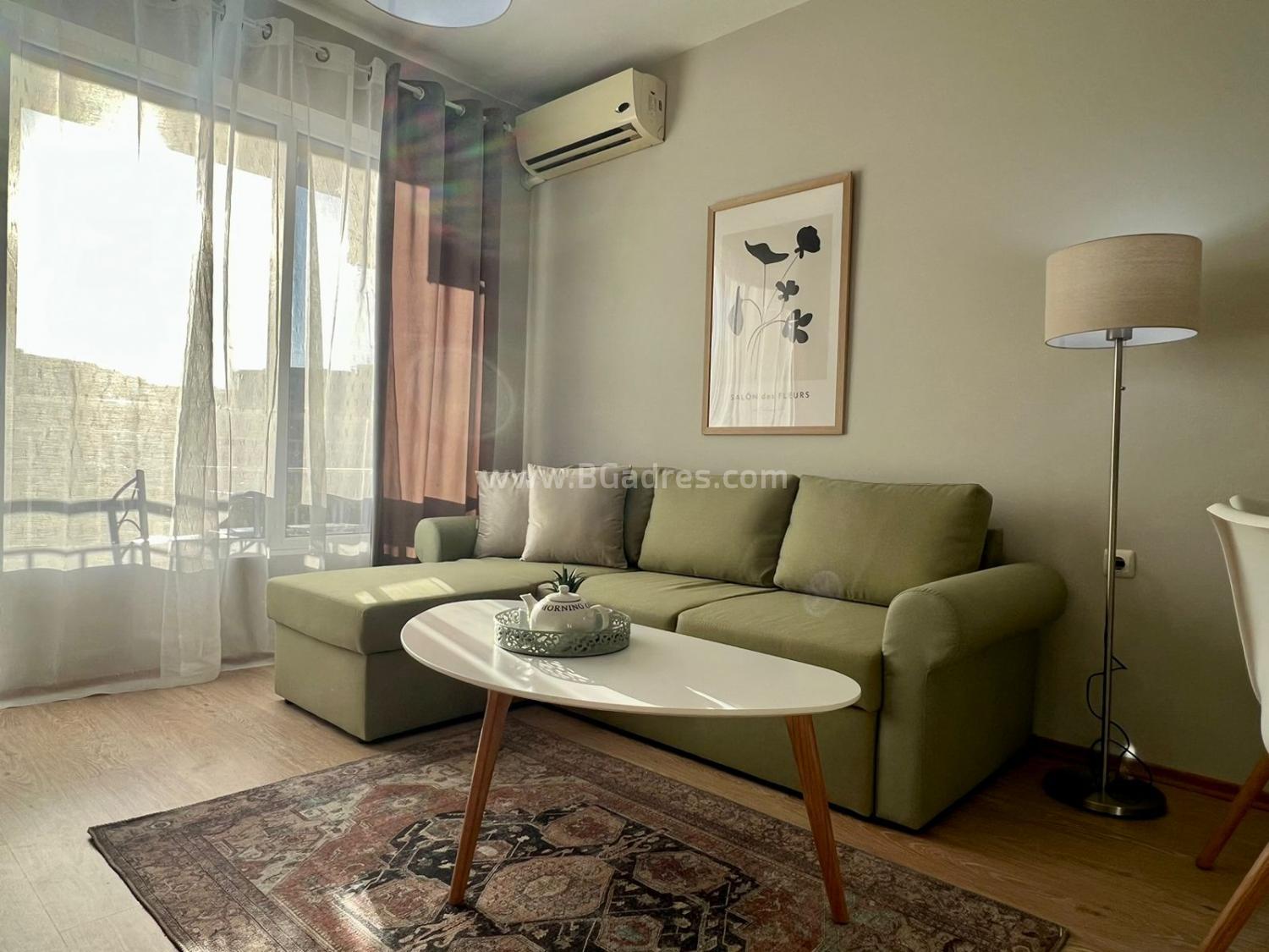 One bedroom apartment on the seaside at a bargain price І №3219