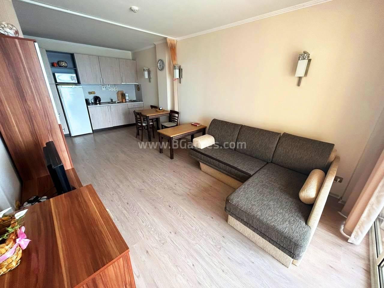 Sea view apartment in Elenite І №2959