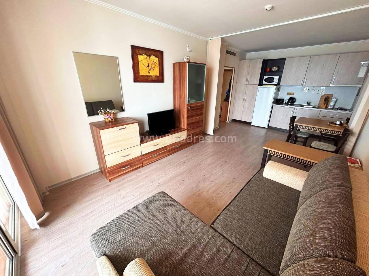 Sea view apartment in Elenite І №2959