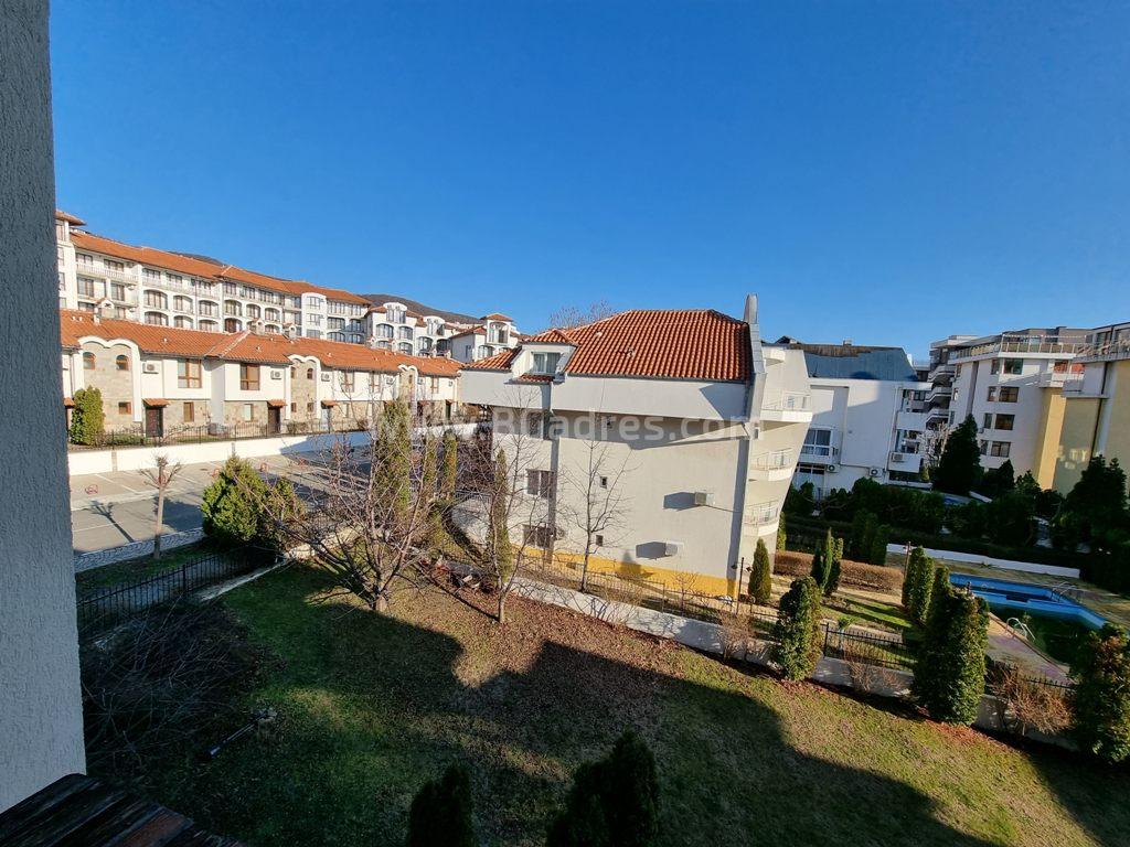 Евтин апартамент с изглед към морето в Свети Влас | № 2246