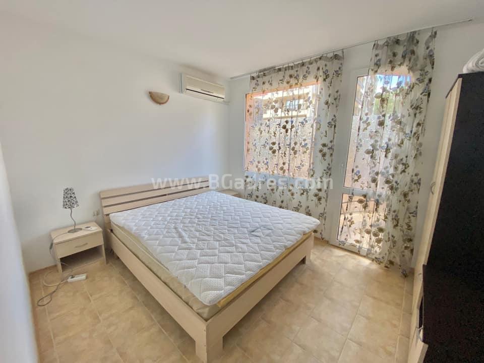 Inexpensive two-bedroom apartment in Sveti Vlas | No. 2107