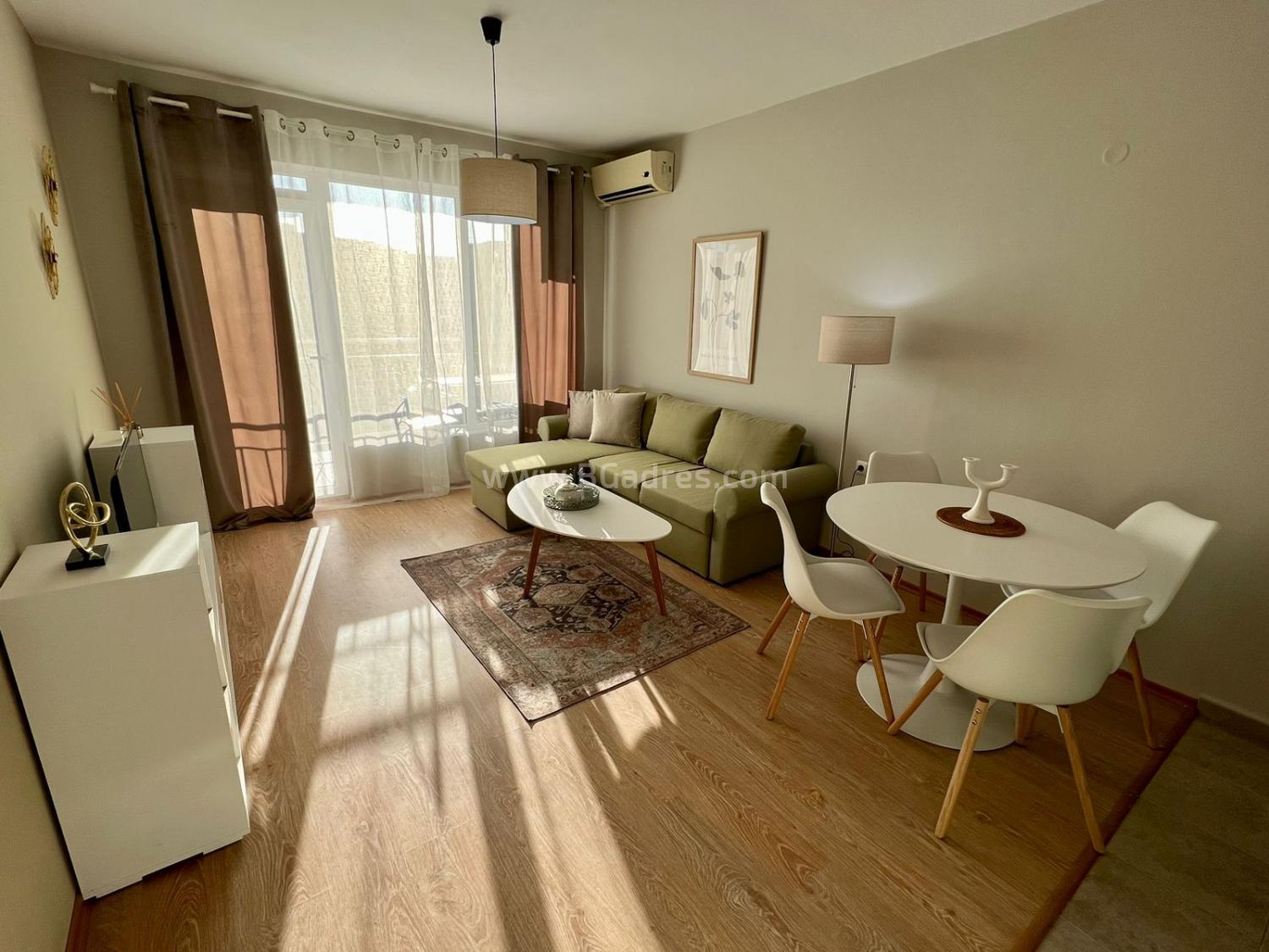 One bedroom apartment on the seaside at a bargain price І №3219