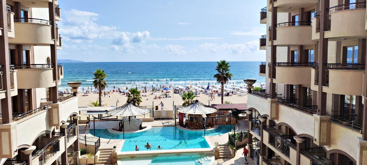 Апартамент в комплекс Голден Рейнбоу І №3202