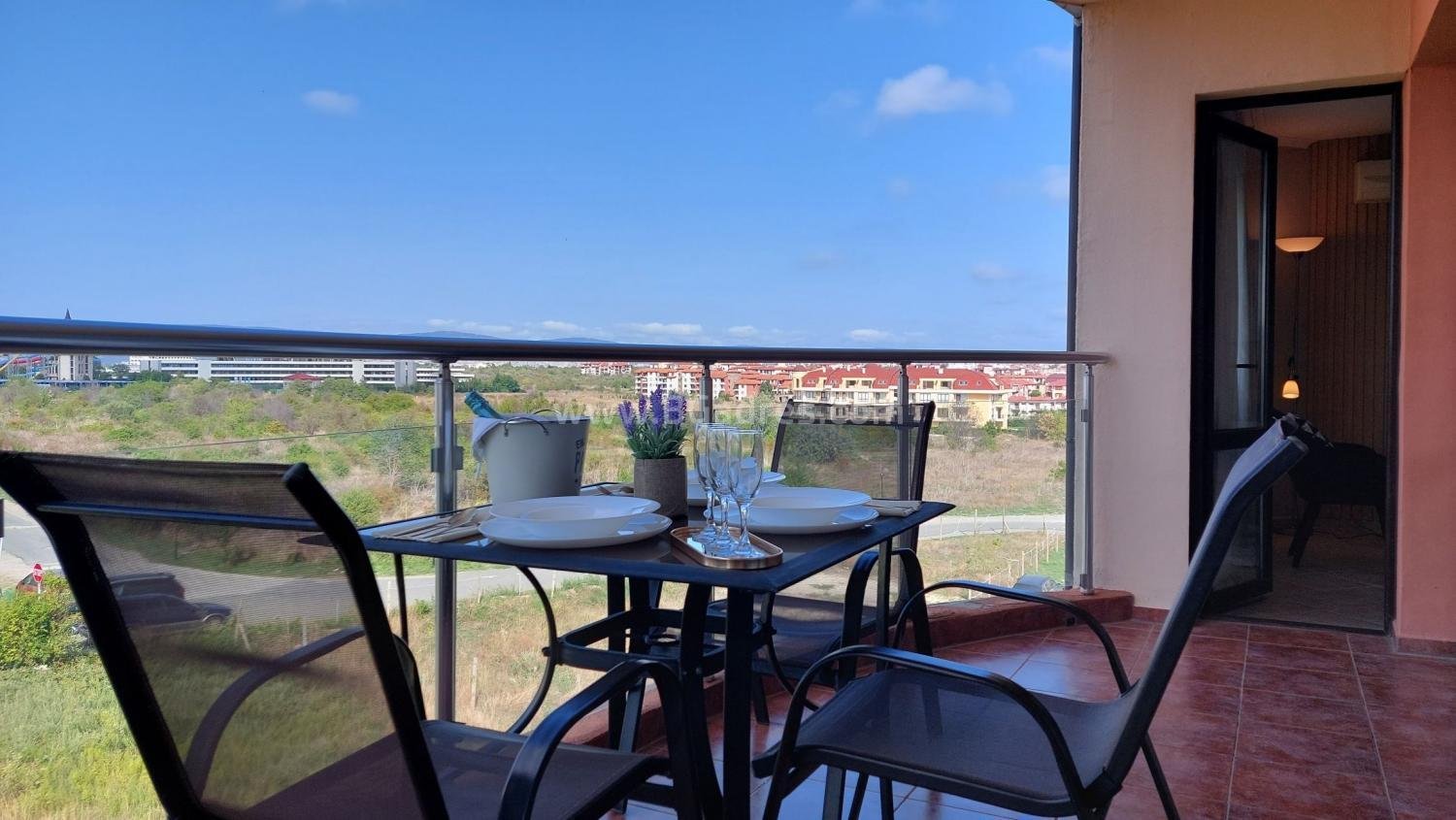 Трехкомнатная квартира в Равде І №3148