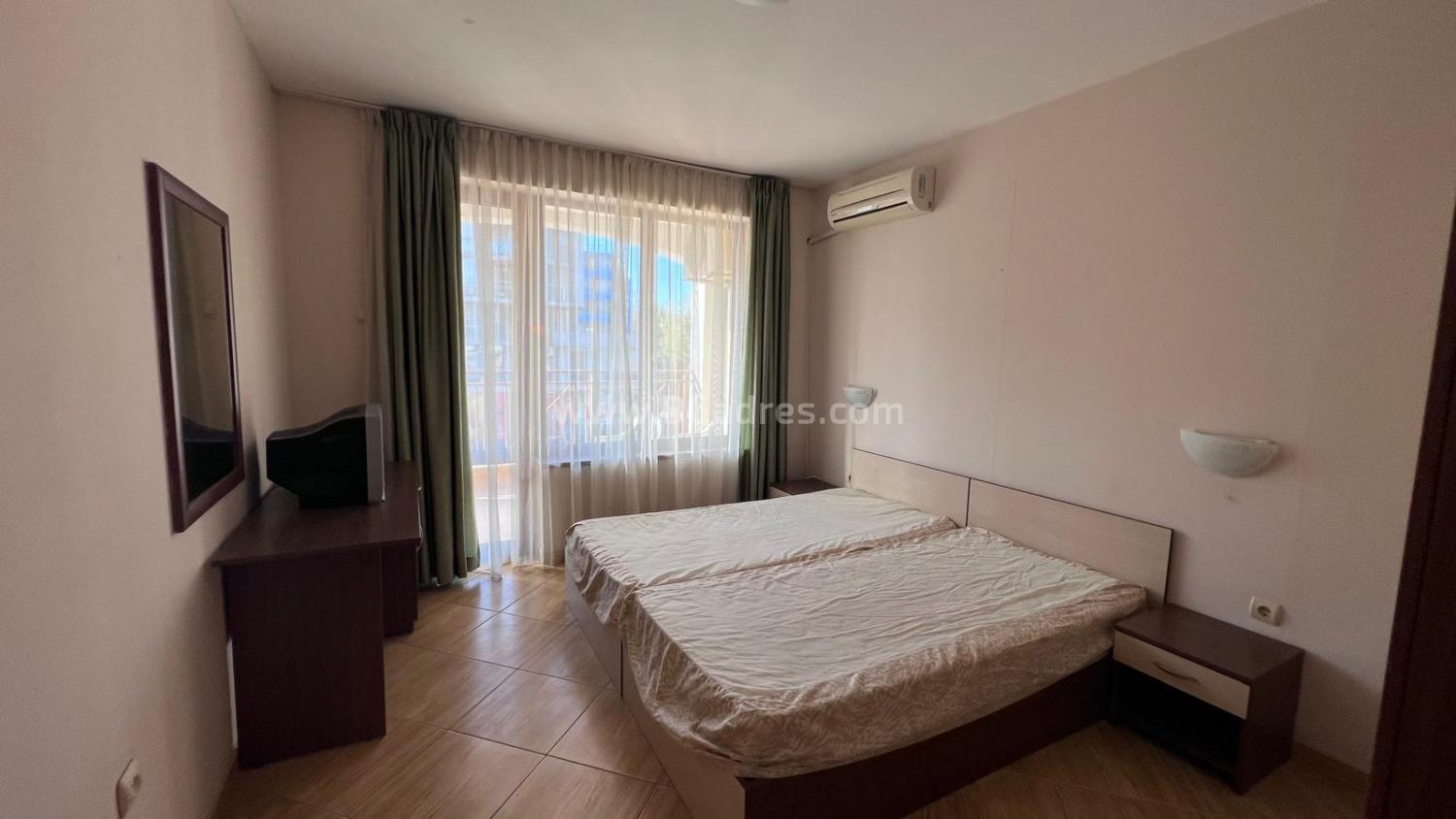 Апартамент в комплекс Голдън Дриймс І №3890