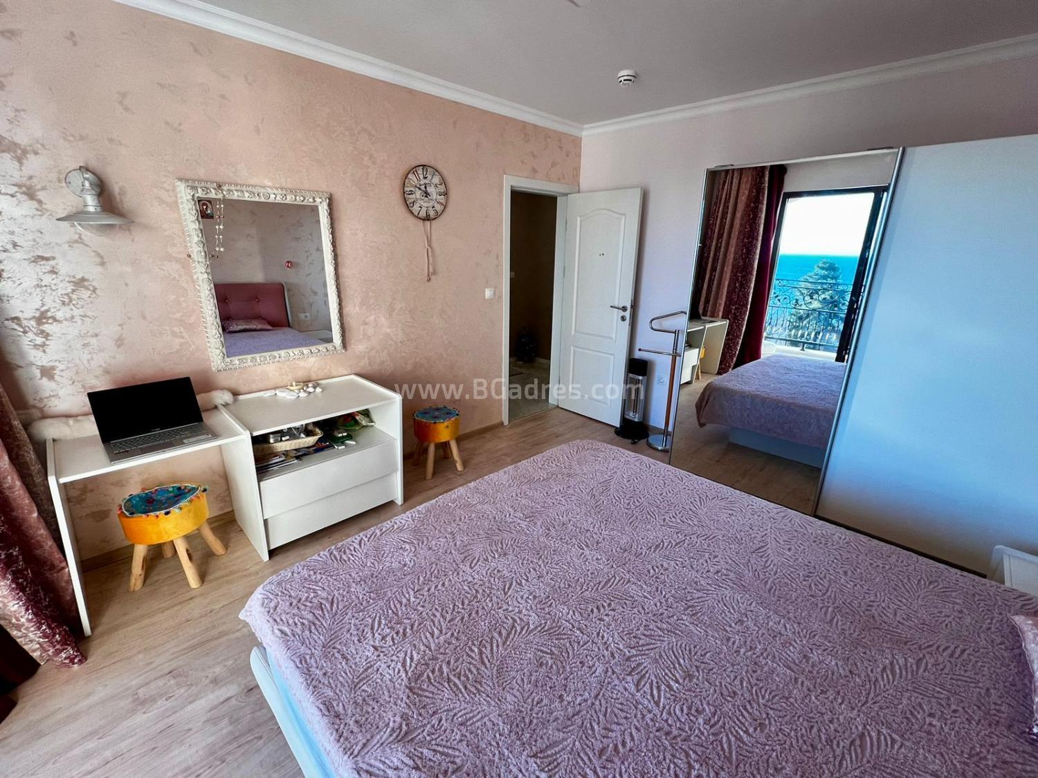 Апартамент в комплекс Валенсия Гардънс І №4002