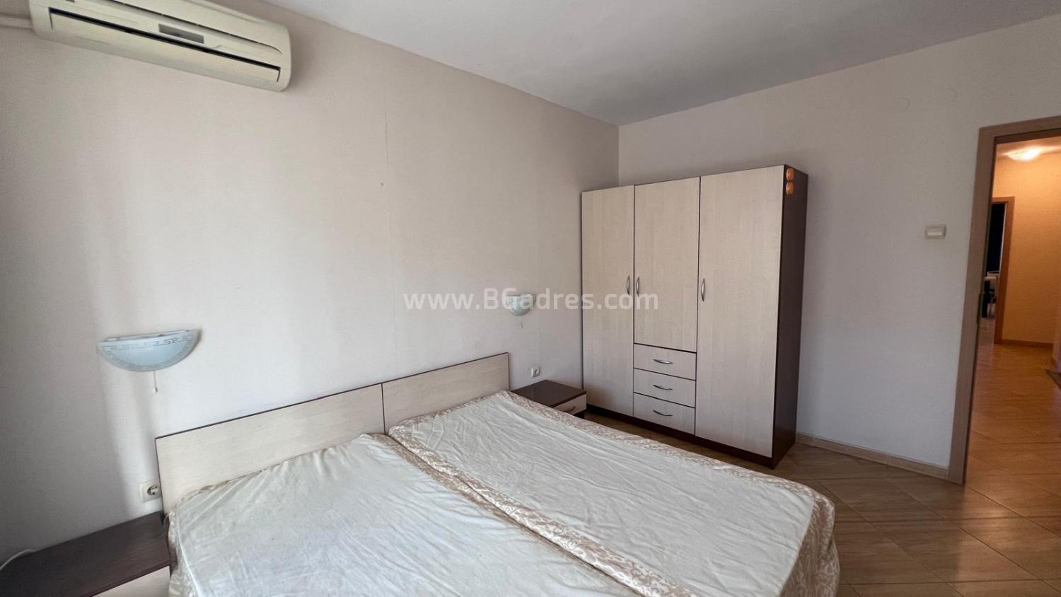 Апартамент в комплекс Голдън Дриймс І №3890