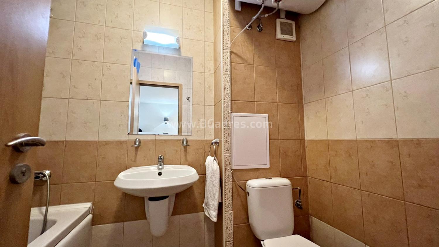 Renovated apartment in Royal Sun complex І №2736