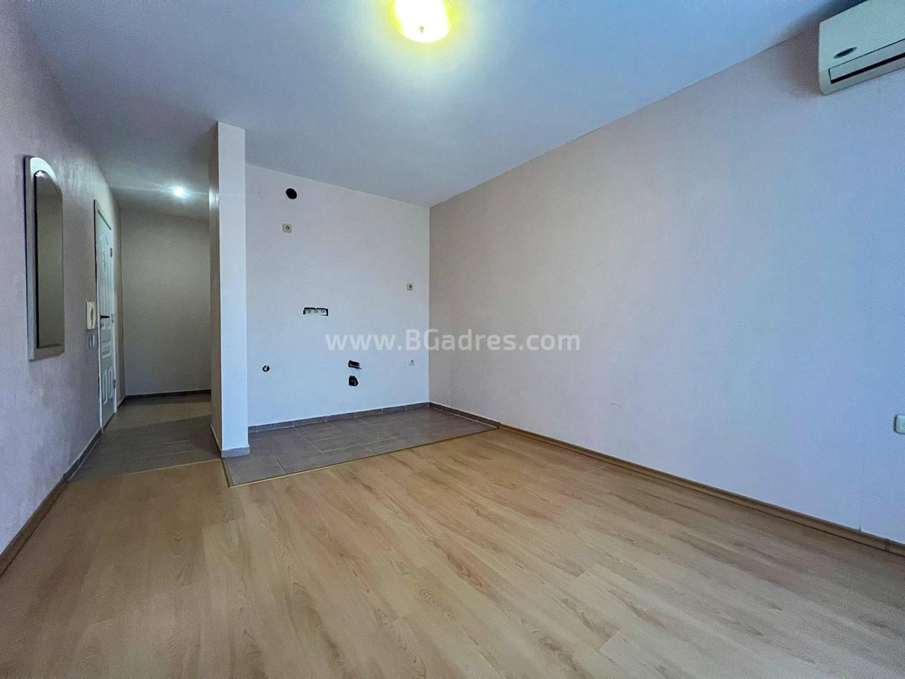 Студия в комплексе Престиж Форт Бич І №4062