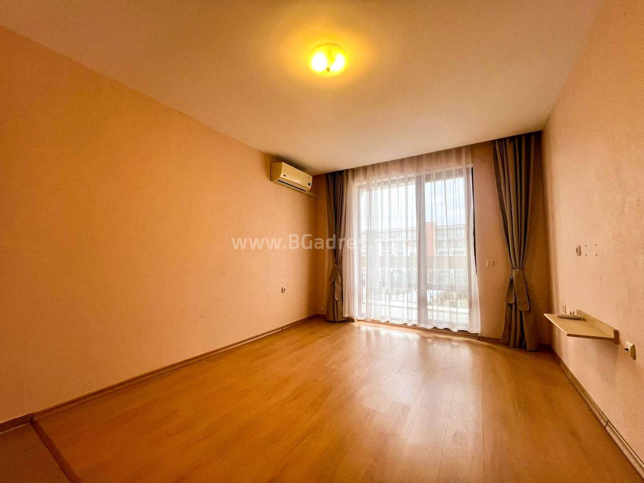 Студия в комплексе Престиж Форт Бич І №4062