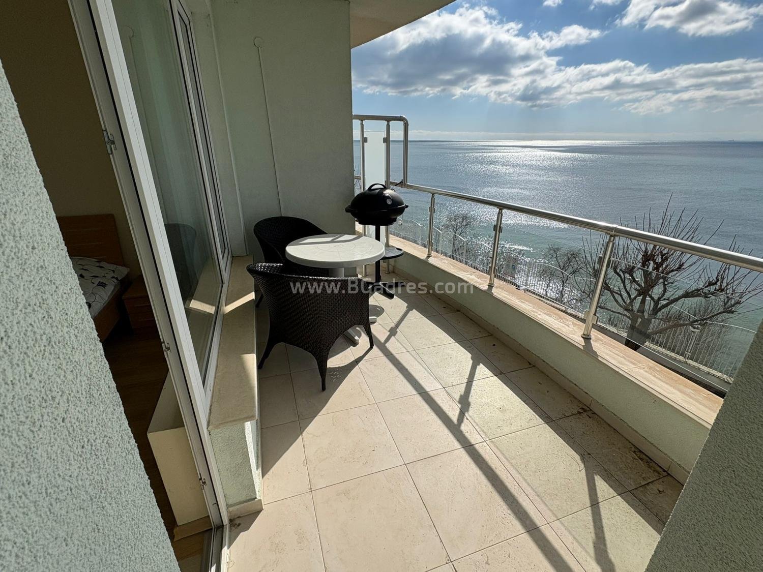 Апартамент с гледка море в к-с Алекс Бийч І №4598