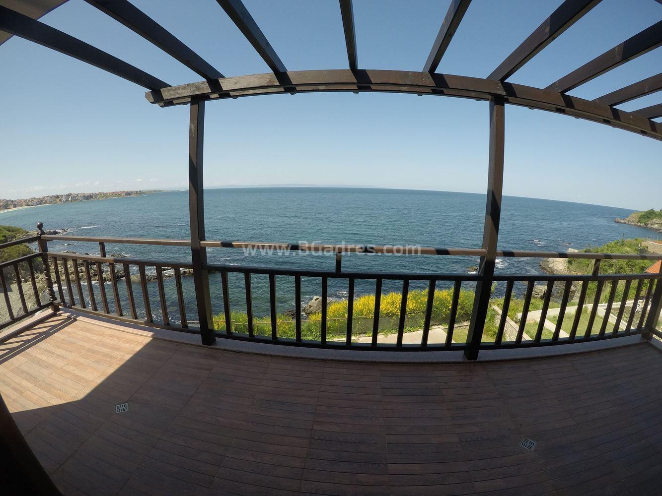 Дом с бассейном в Созополе І №3687