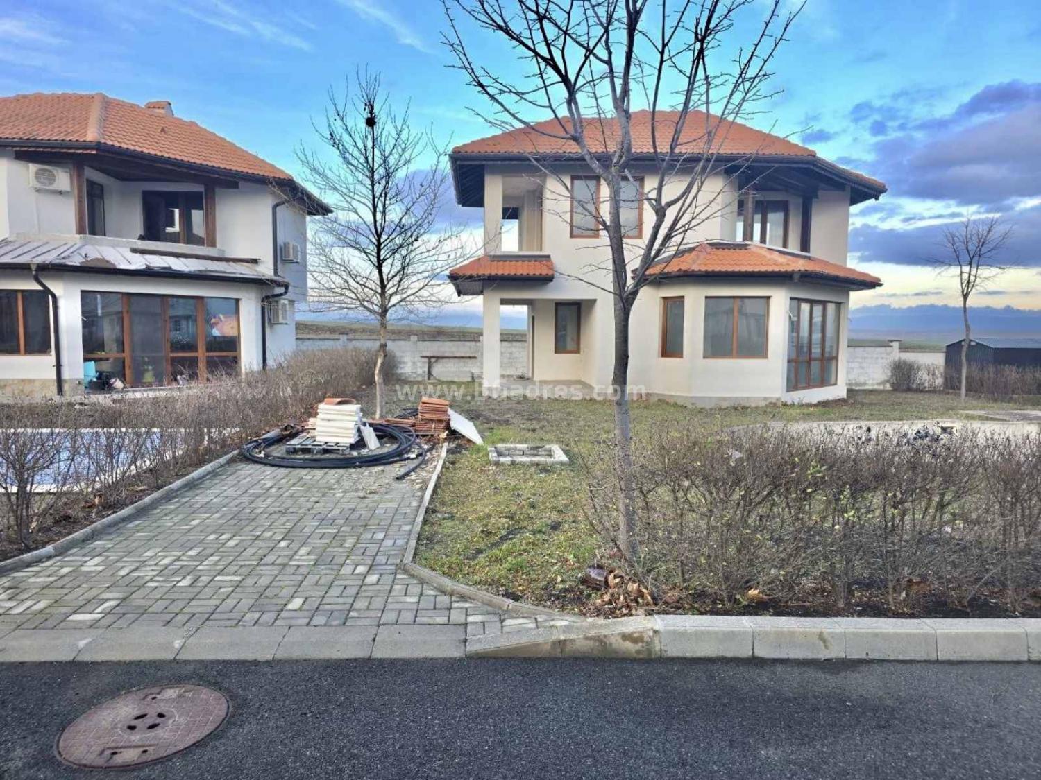 Haus mit privatem Pool in der Anlage І №3992