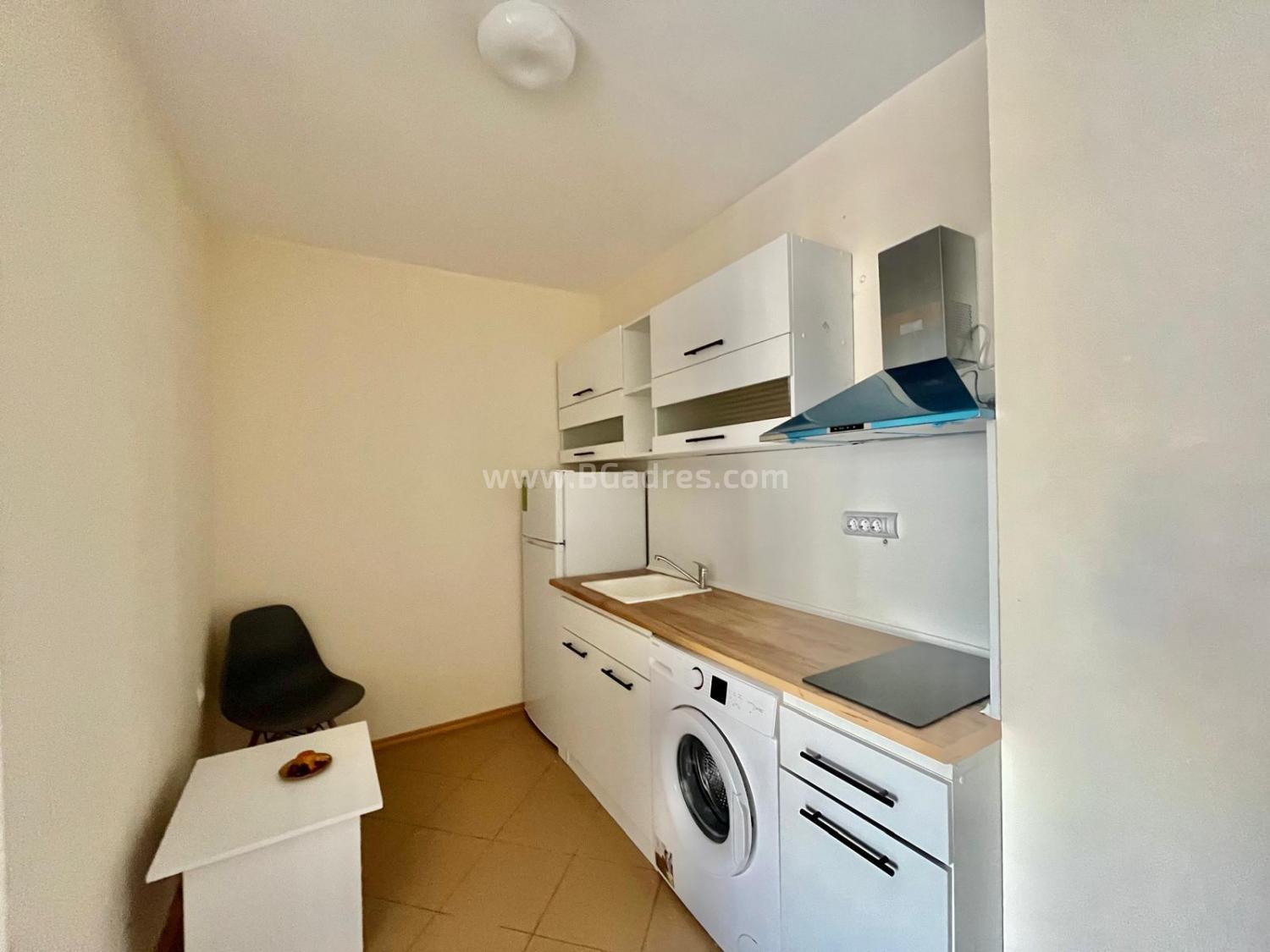 Квартира в комплексе Гранд Камелия І №4052