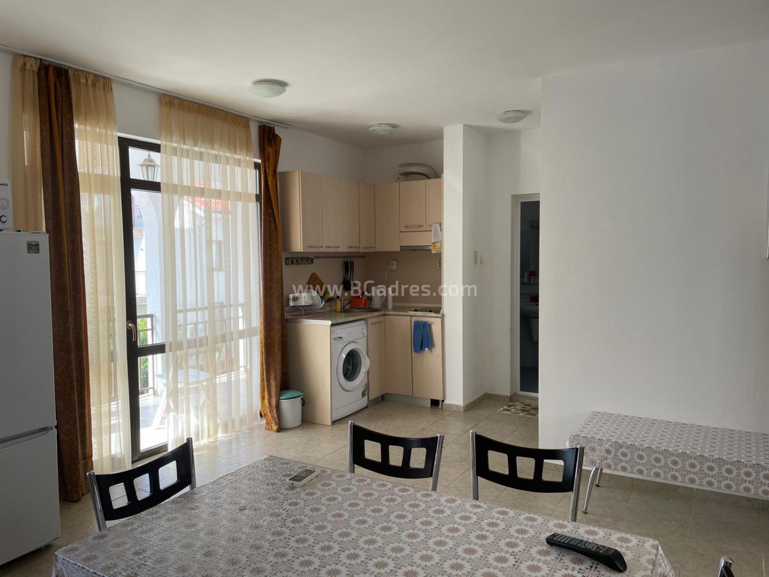 Апартамент с ниска такса в Свети Влас | № 2155