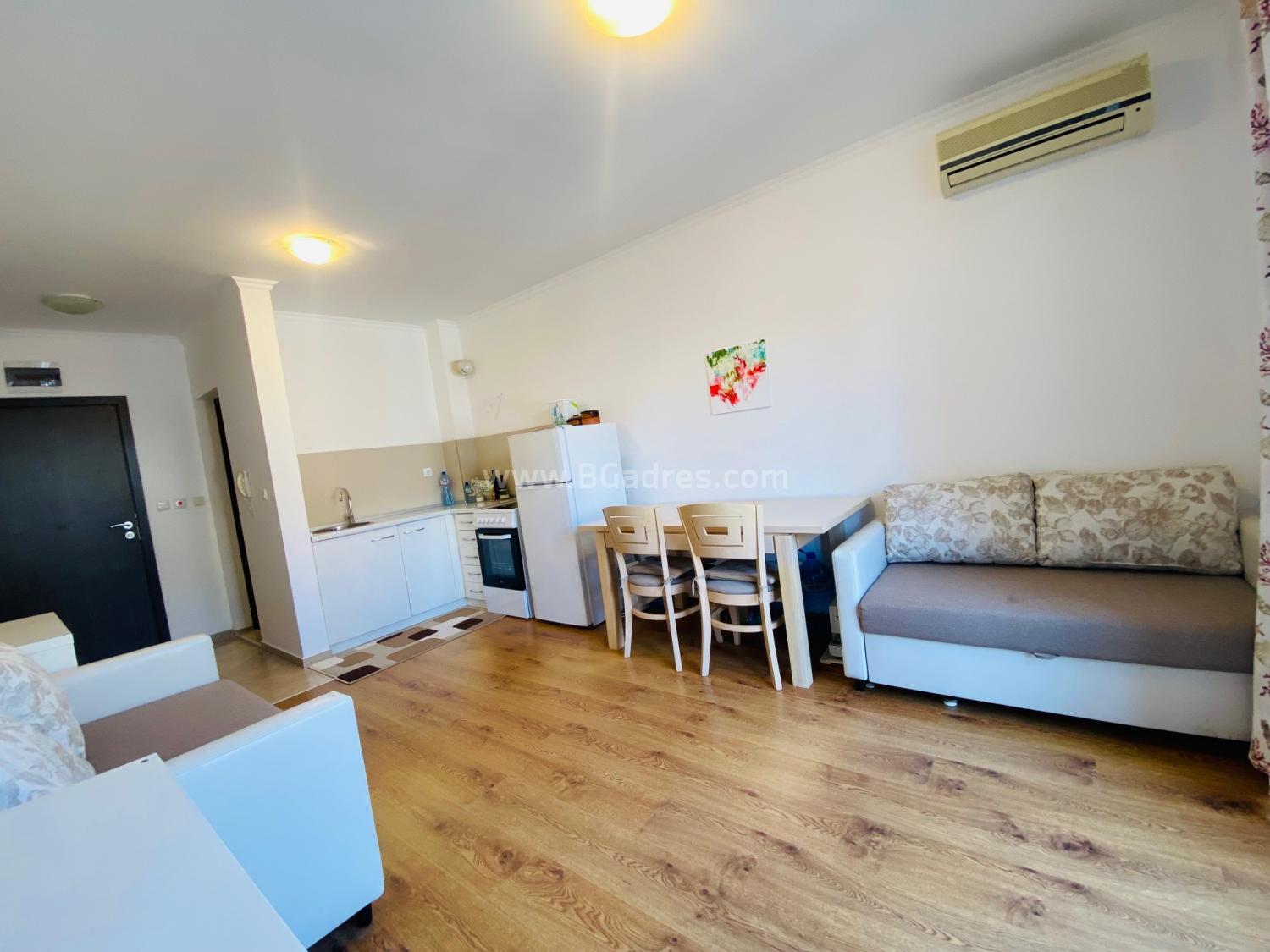 Квартира без таксы за обслуживание в Равде І №4253