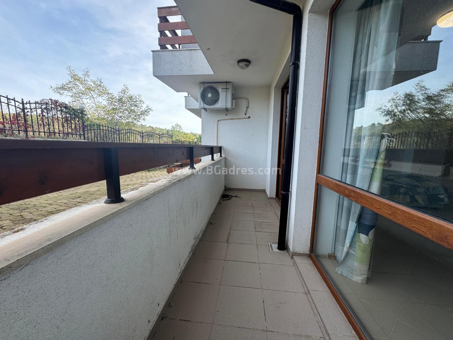 Studio in the Gardenia Hills complex І №4742