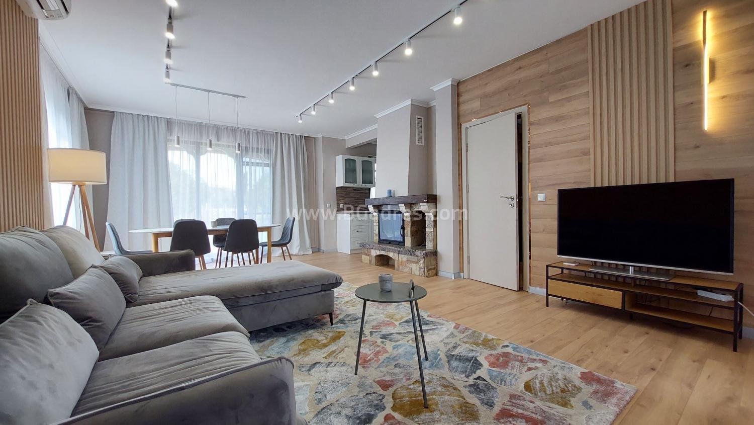 A house in a complex for year-round living І №3170