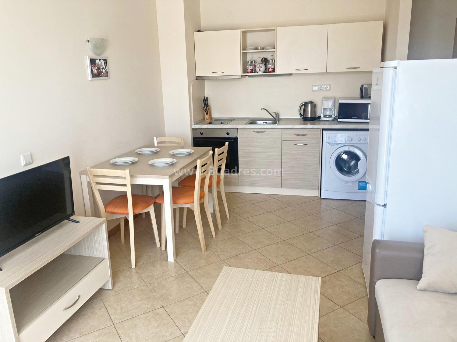 Двухкомнатная квартира в Роял Сан І №3078