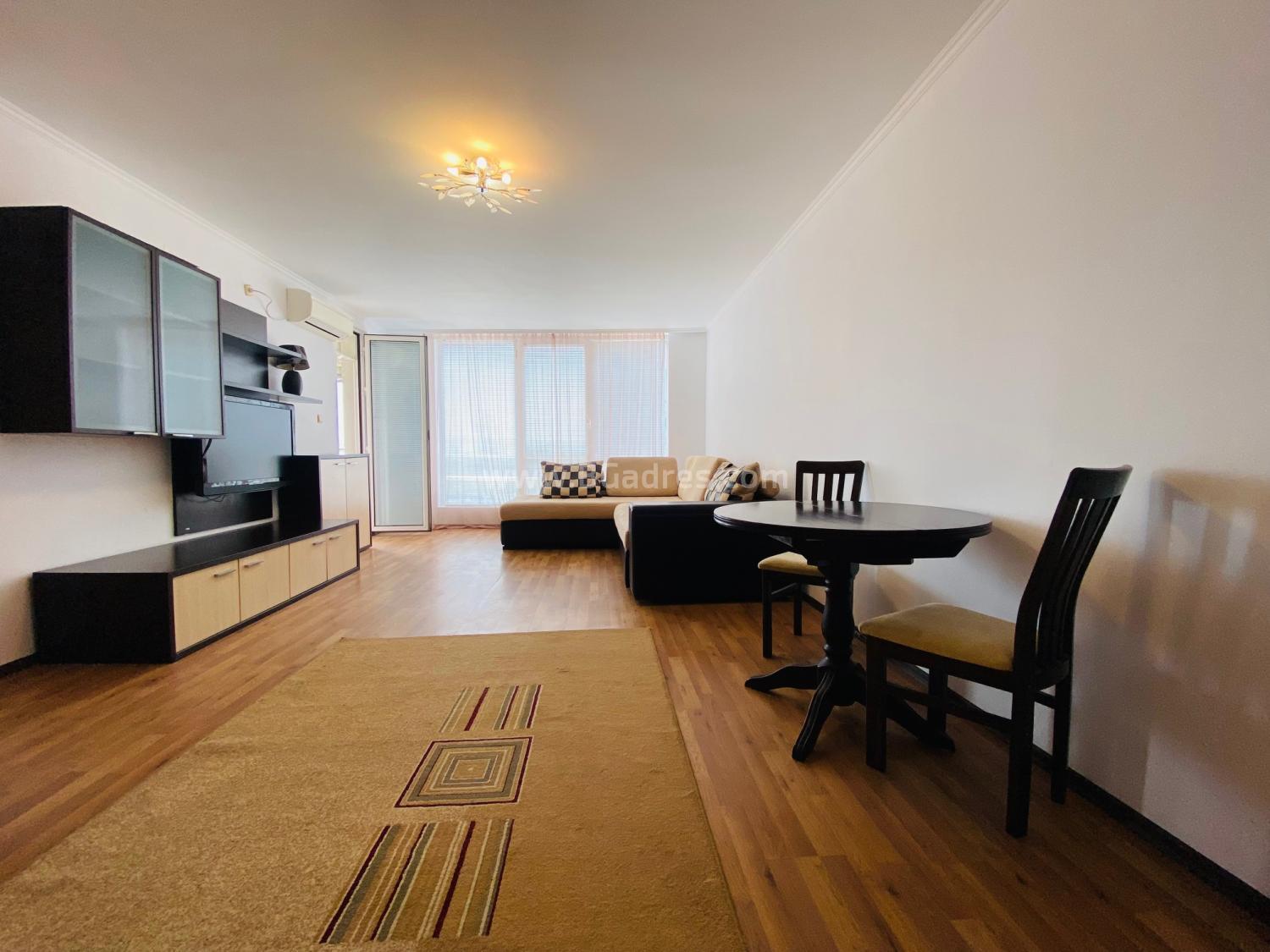 Wohnung mit Meerblick in Pomorie І №4601