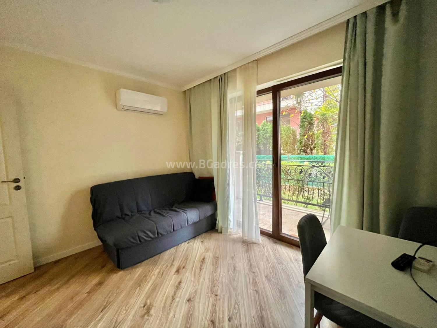 Apartment on the first sea line in Nessebar І №2742