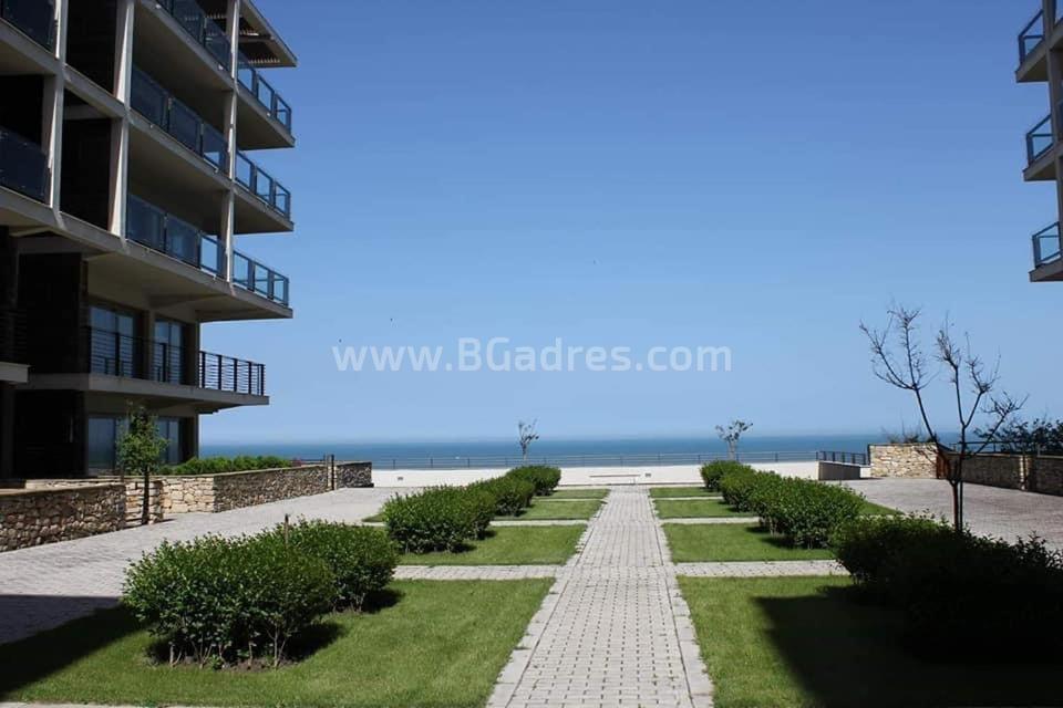 Квартира на первой линии в Обзоре | №2392