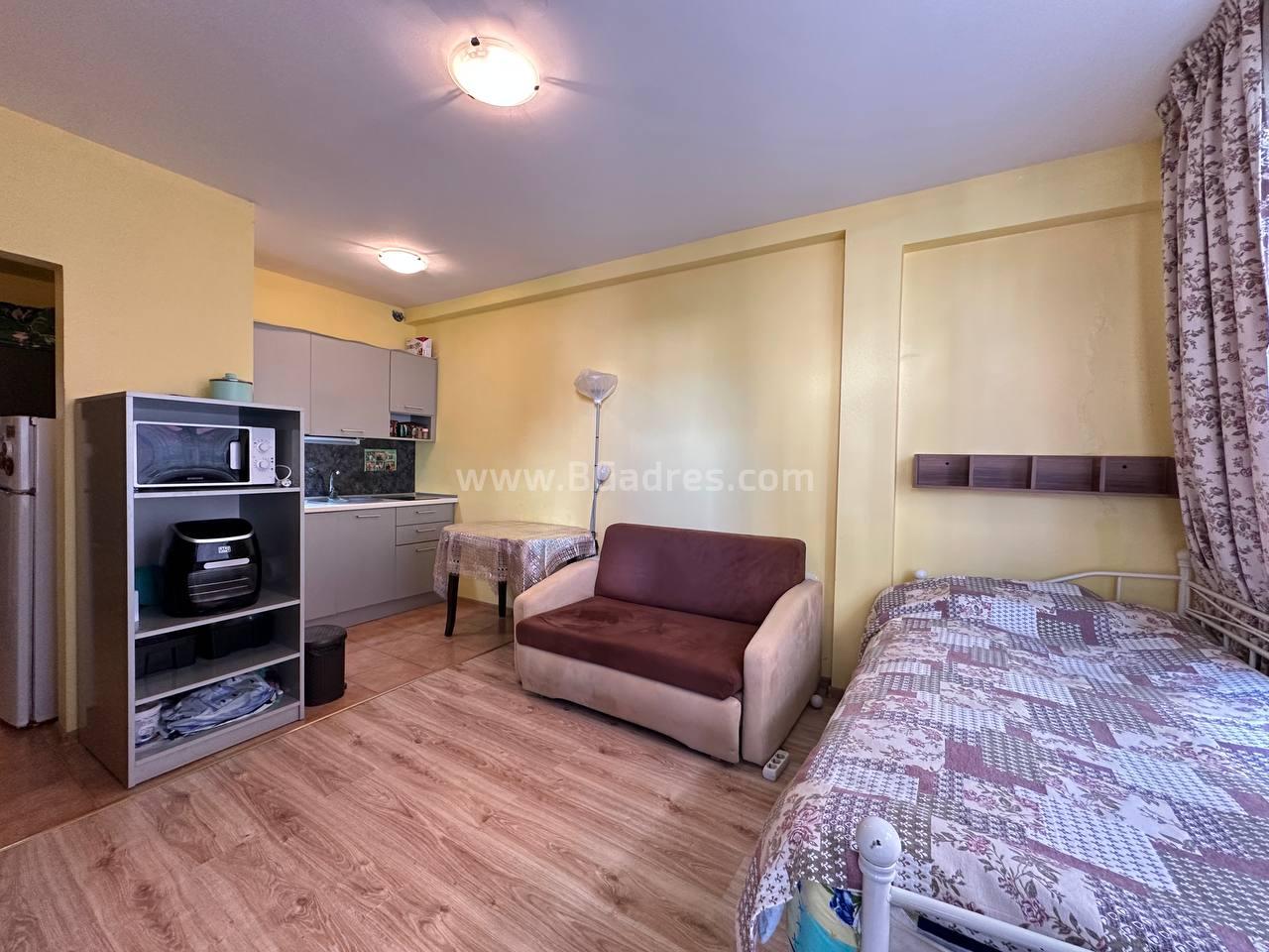 Квартира в жилом здании в Несебре І №4442