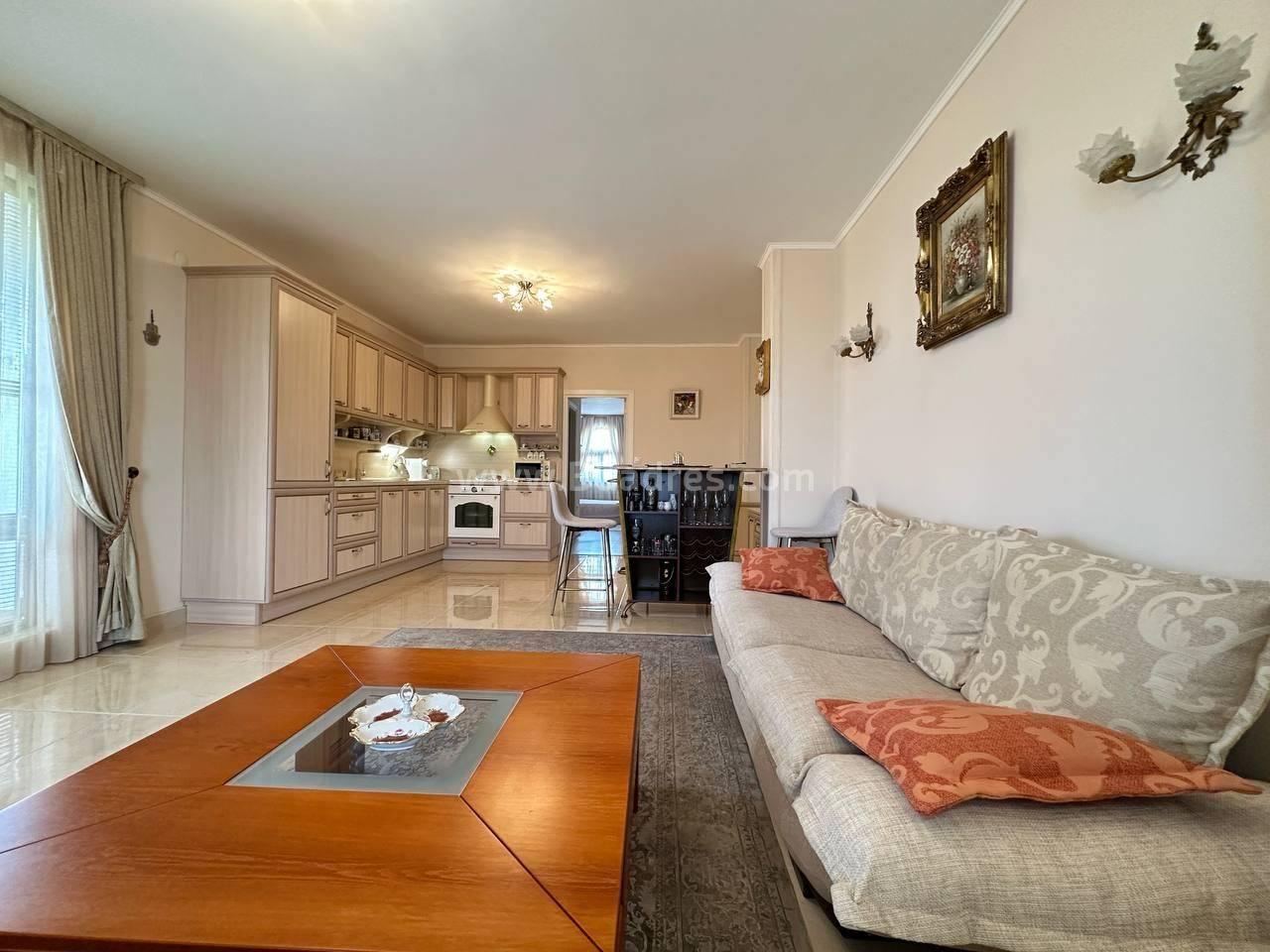 Большая квартира в комплексе Эстебан І №4462