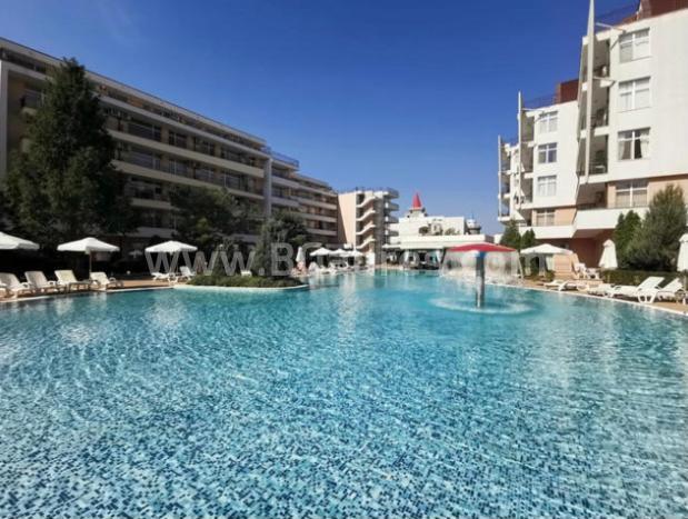 Большая квартира в комплексе Гранд Камелия І №3353