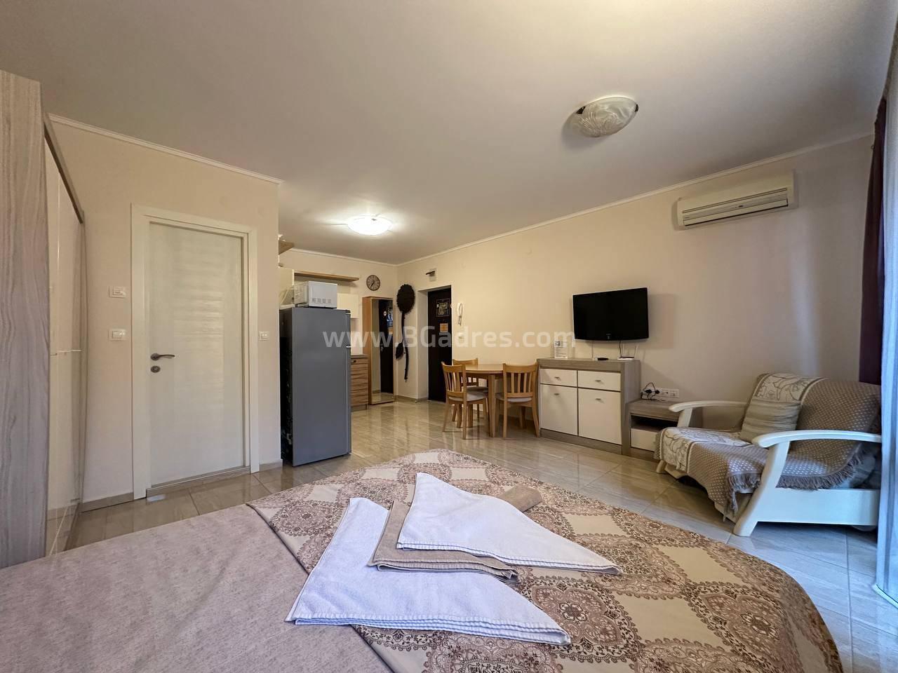 Studio in the Esteban complex І №4700