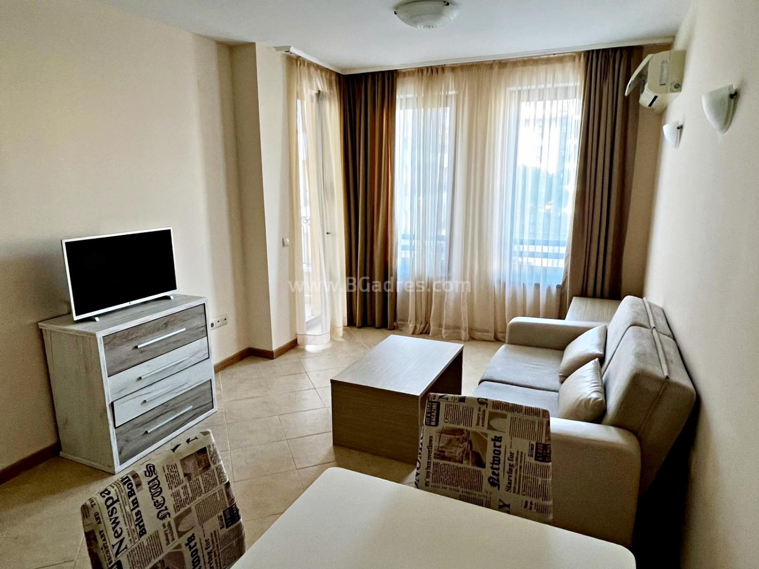 Wohnung im Komplex Royal Sun І №3269