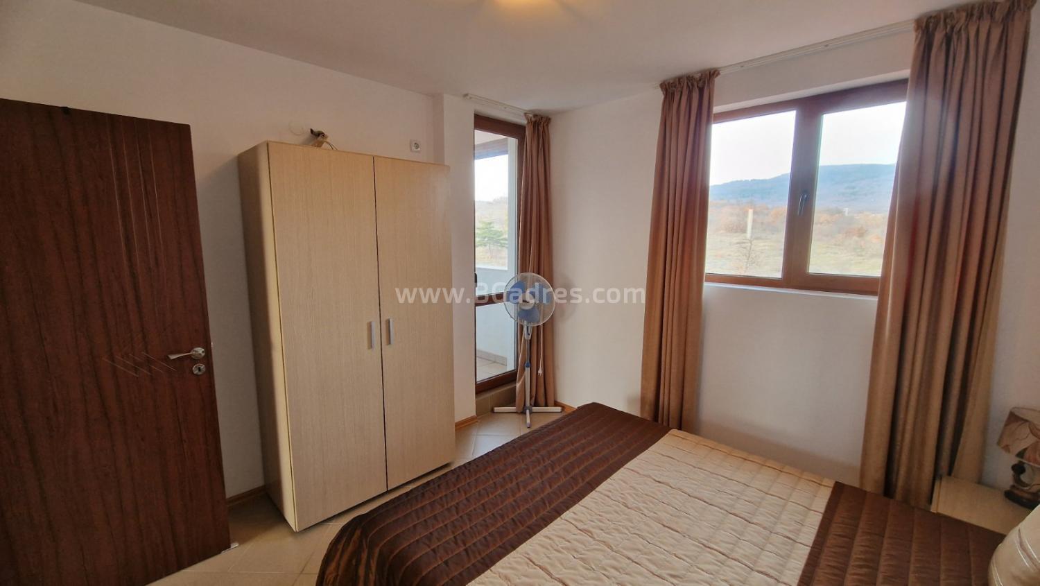 Wohnung mit neuen Möbeln am Meer І №4106