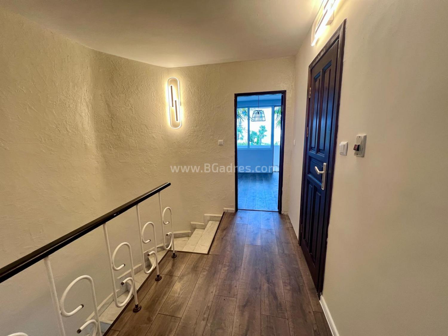 Sea view penthouxe in Ravda І №4829