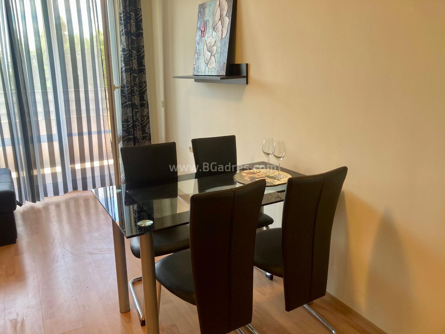 Квартира в комплексе Холидей Форт І №3713