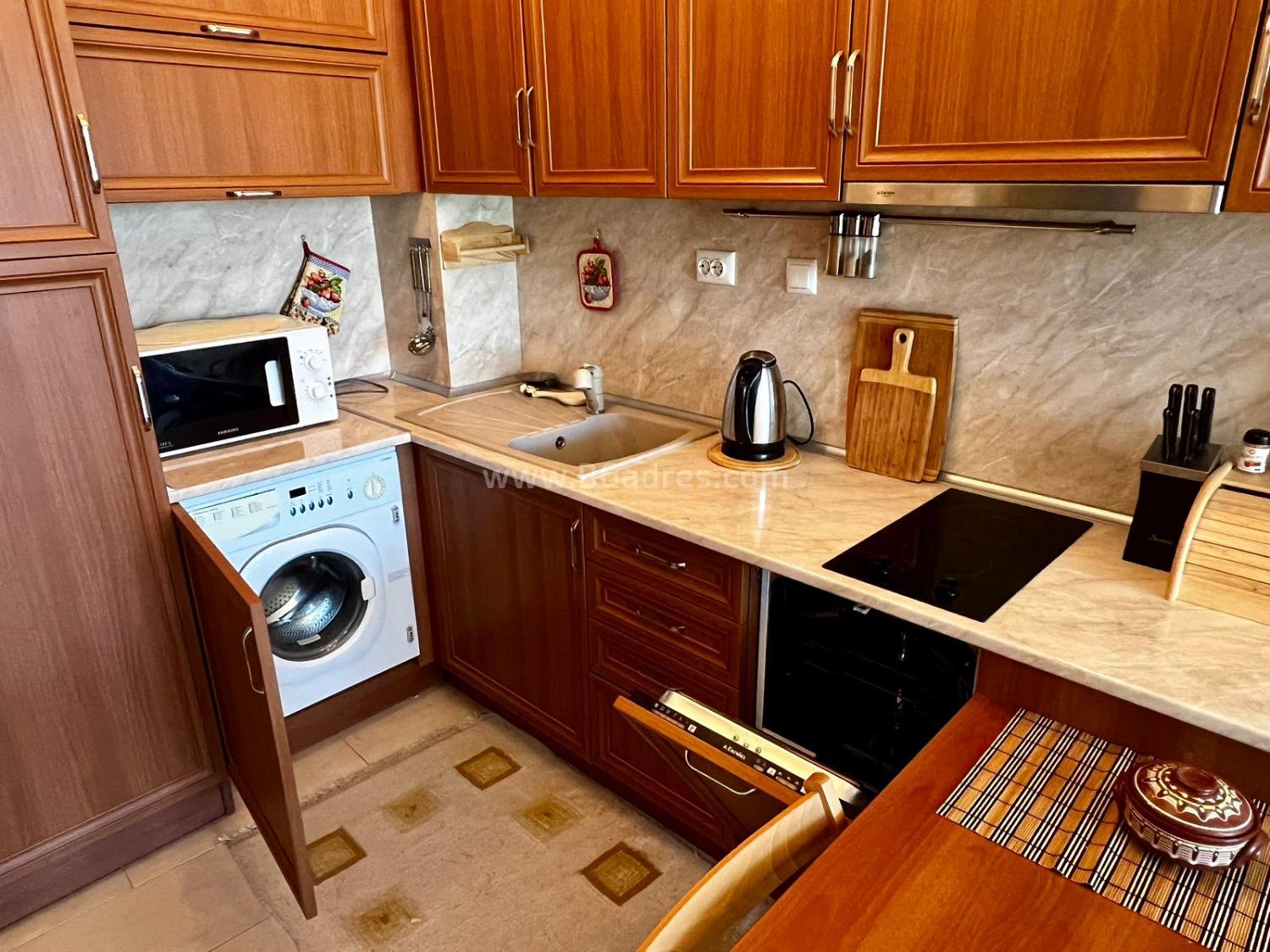 Квартира в комплексе Бумеранг І №3798