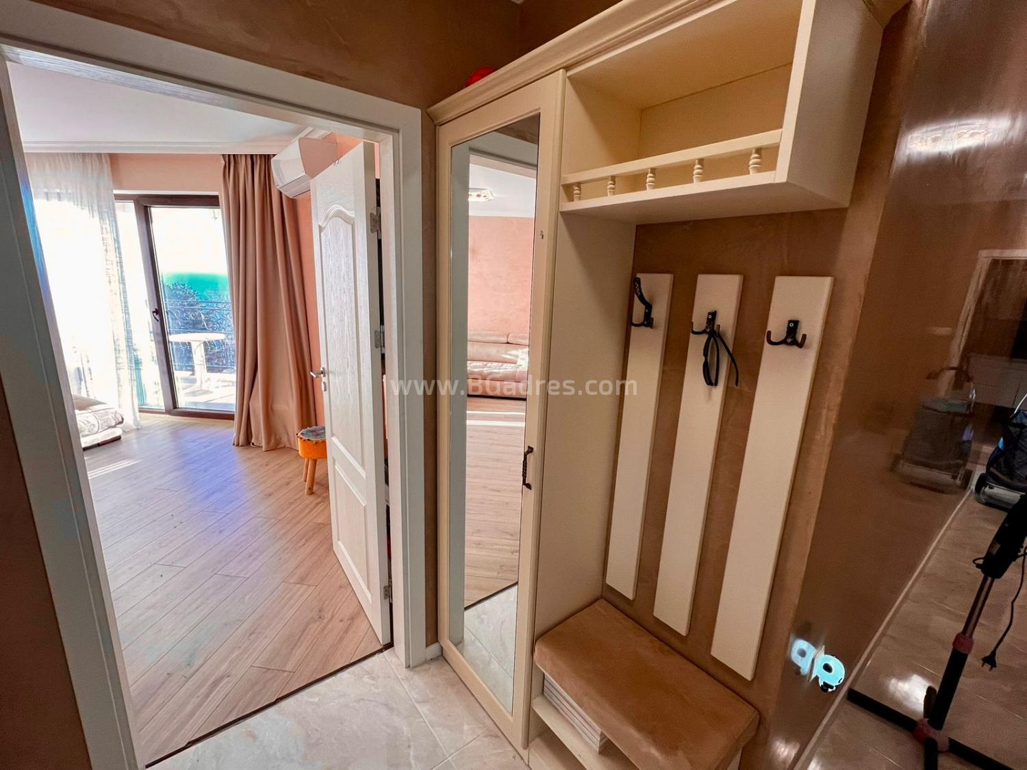 Апартамент в комплекс Валенсия Гардънс І №4002