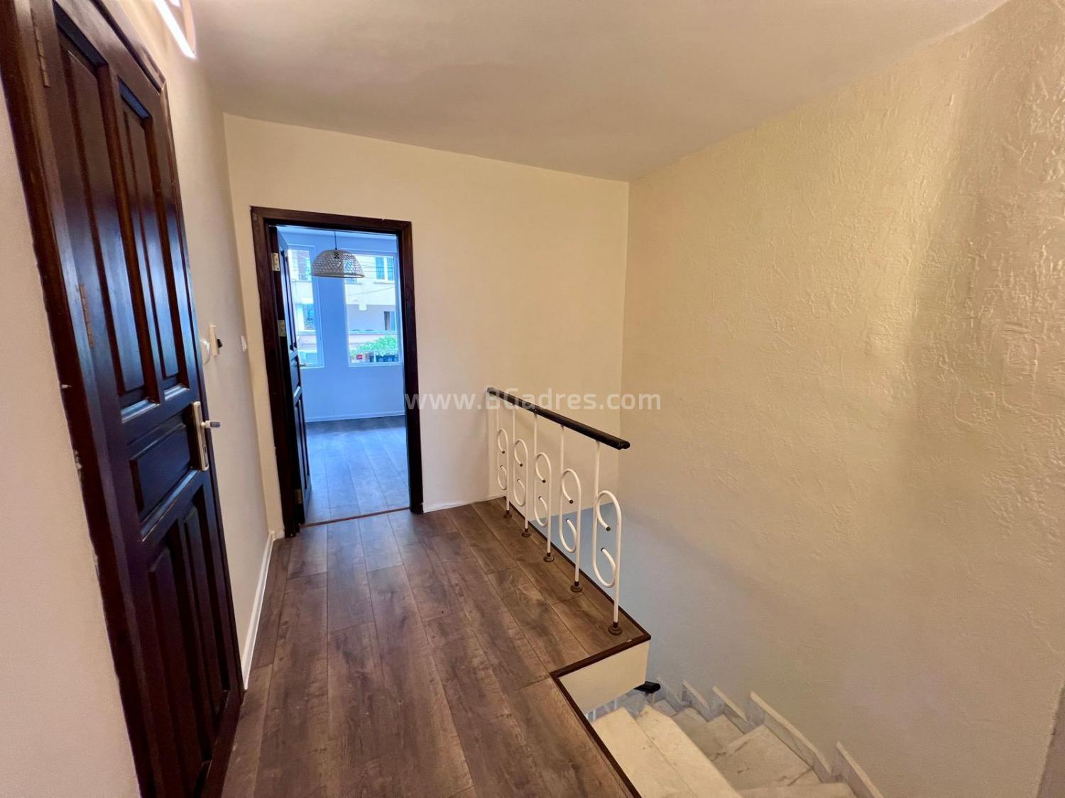 Sea view penthouxe in Ravda І №4829