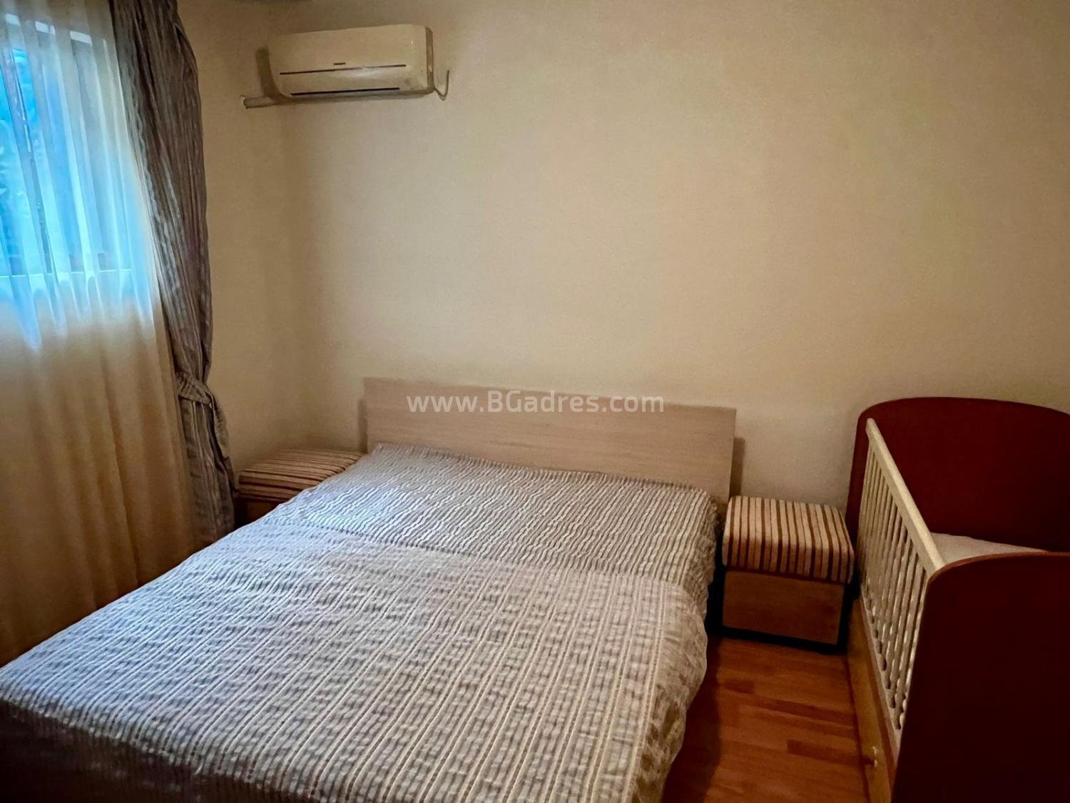 Cheap two bedroom apartment on the seaside І №3690