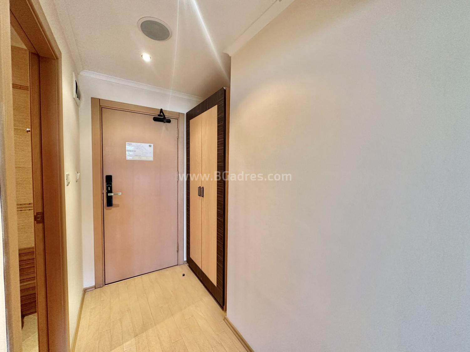 Студио в комплекс Маджестик І №3597