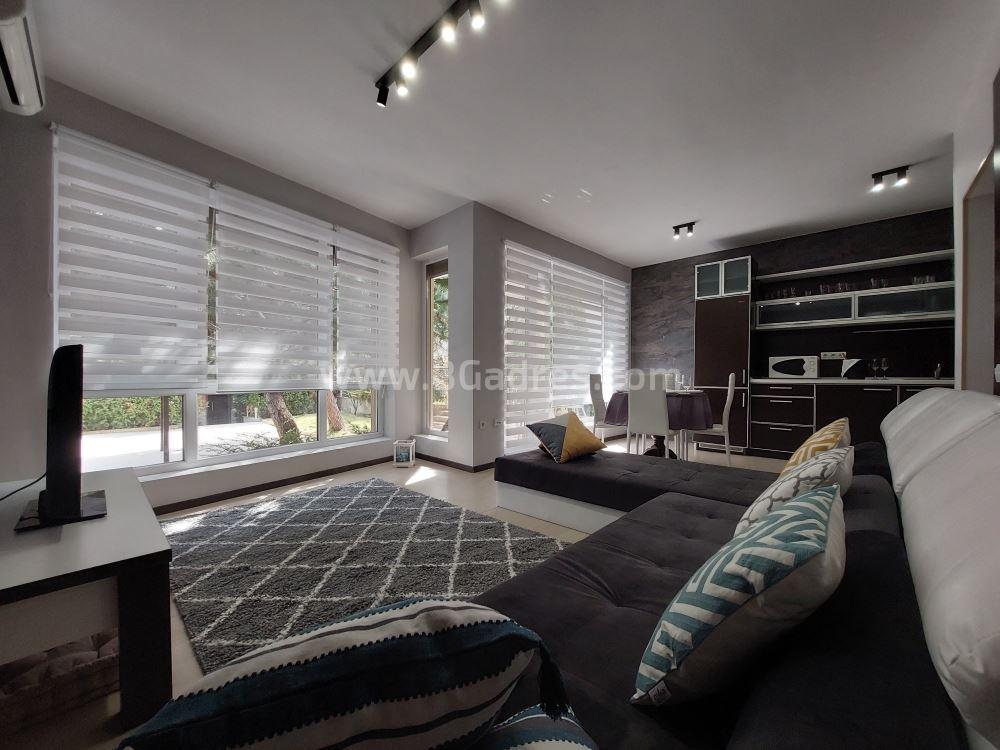 Stylish townhouse in Saint Vlas I №2401